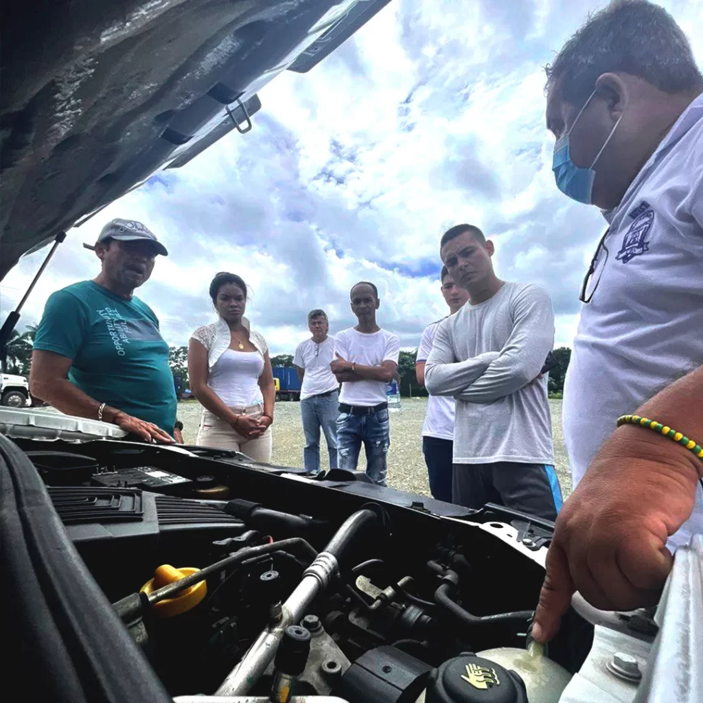 🚘 Cursos de Conducción en Buenaventura | Estudia con los Mejores